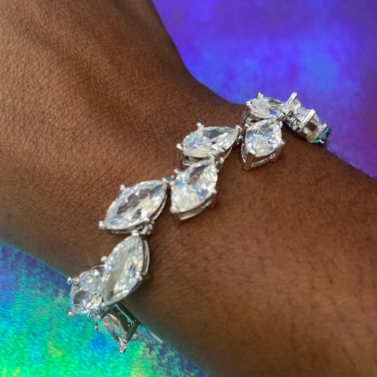 Marquise Stone Leaf Bracelet