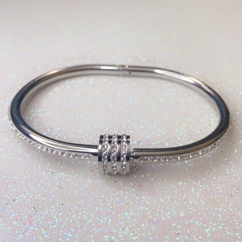 Minimalist Bangle
