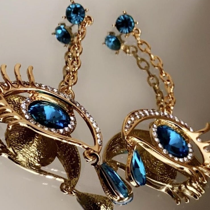 'Eyez On Me' Earrings