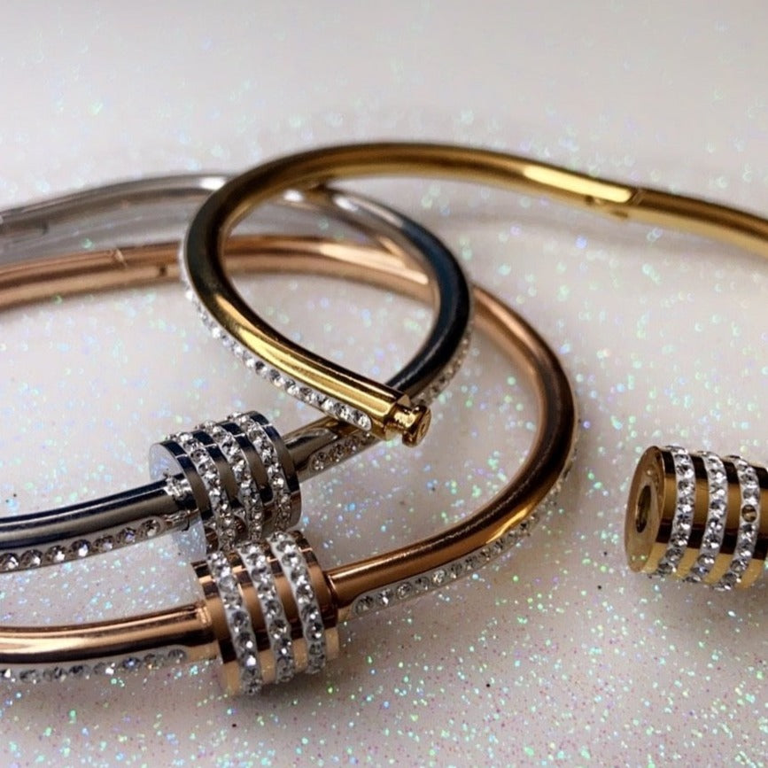 Minimalist Bangle