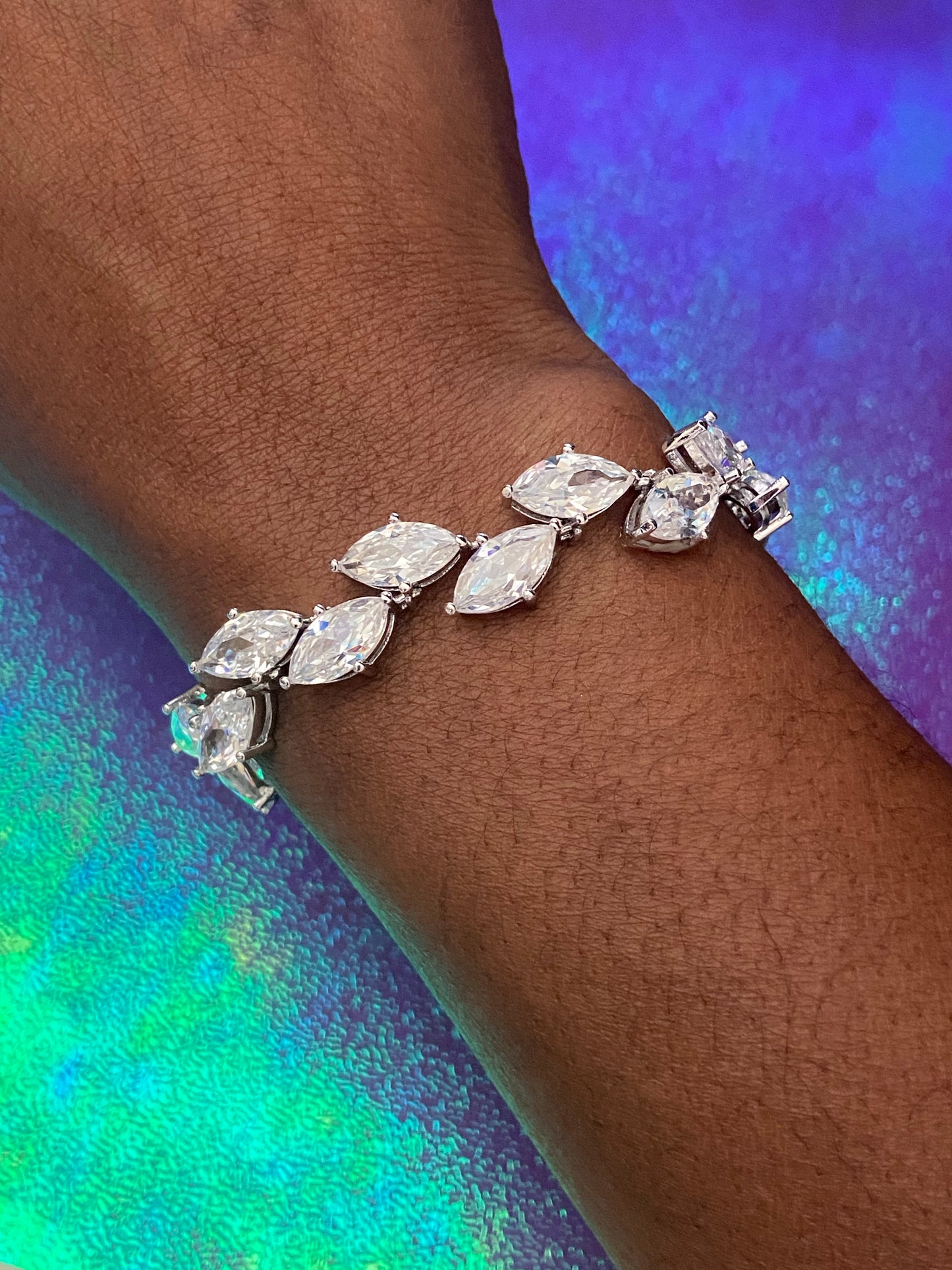 Marquise Stone Leaf Bracelet