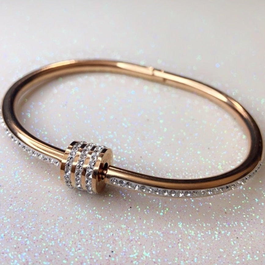 Minimalist Bangle