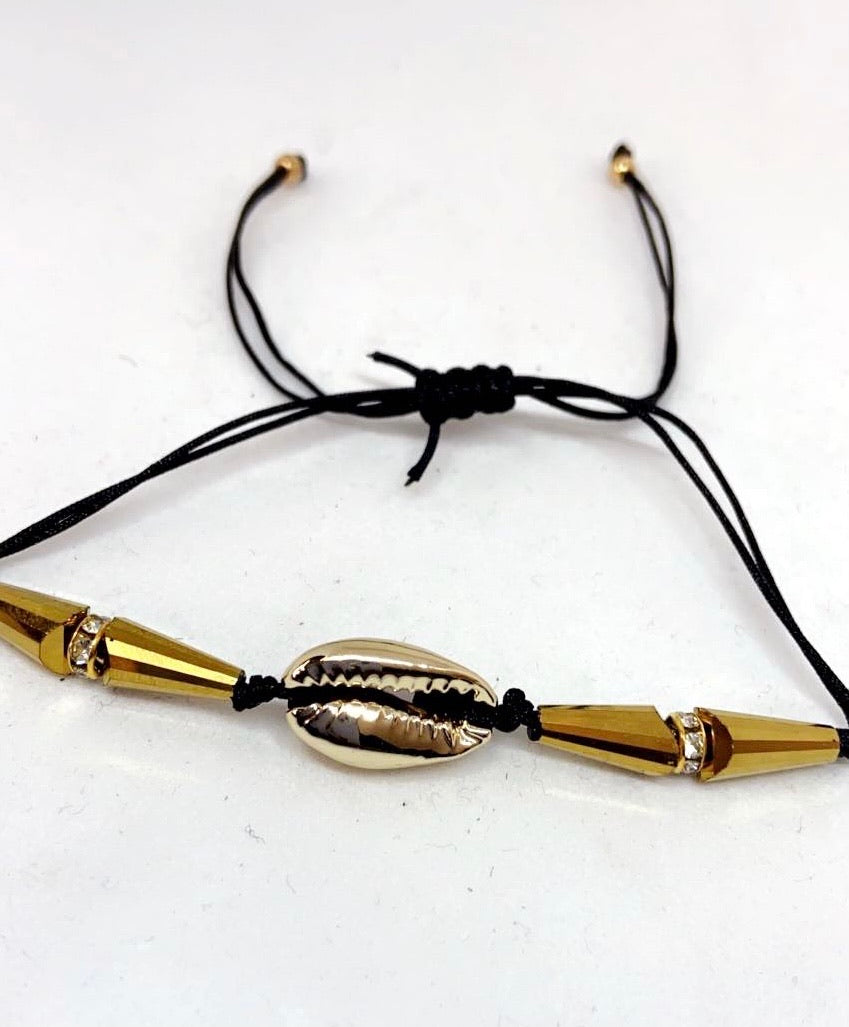 Glam Shell Bracelet