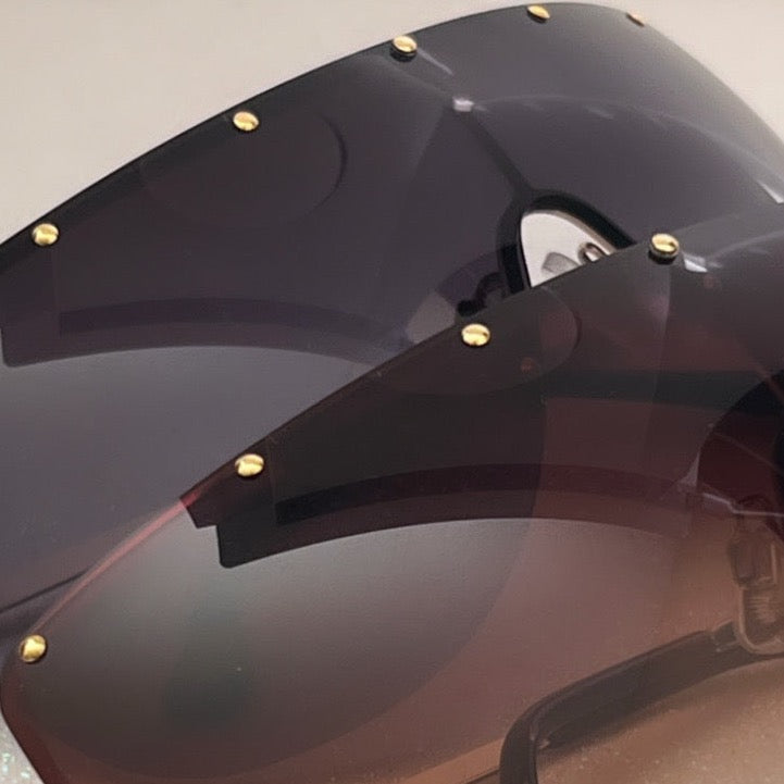 Classic Stud Sunnies