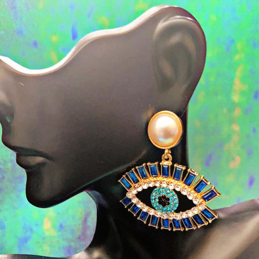 Evil Eye Pearl Earring